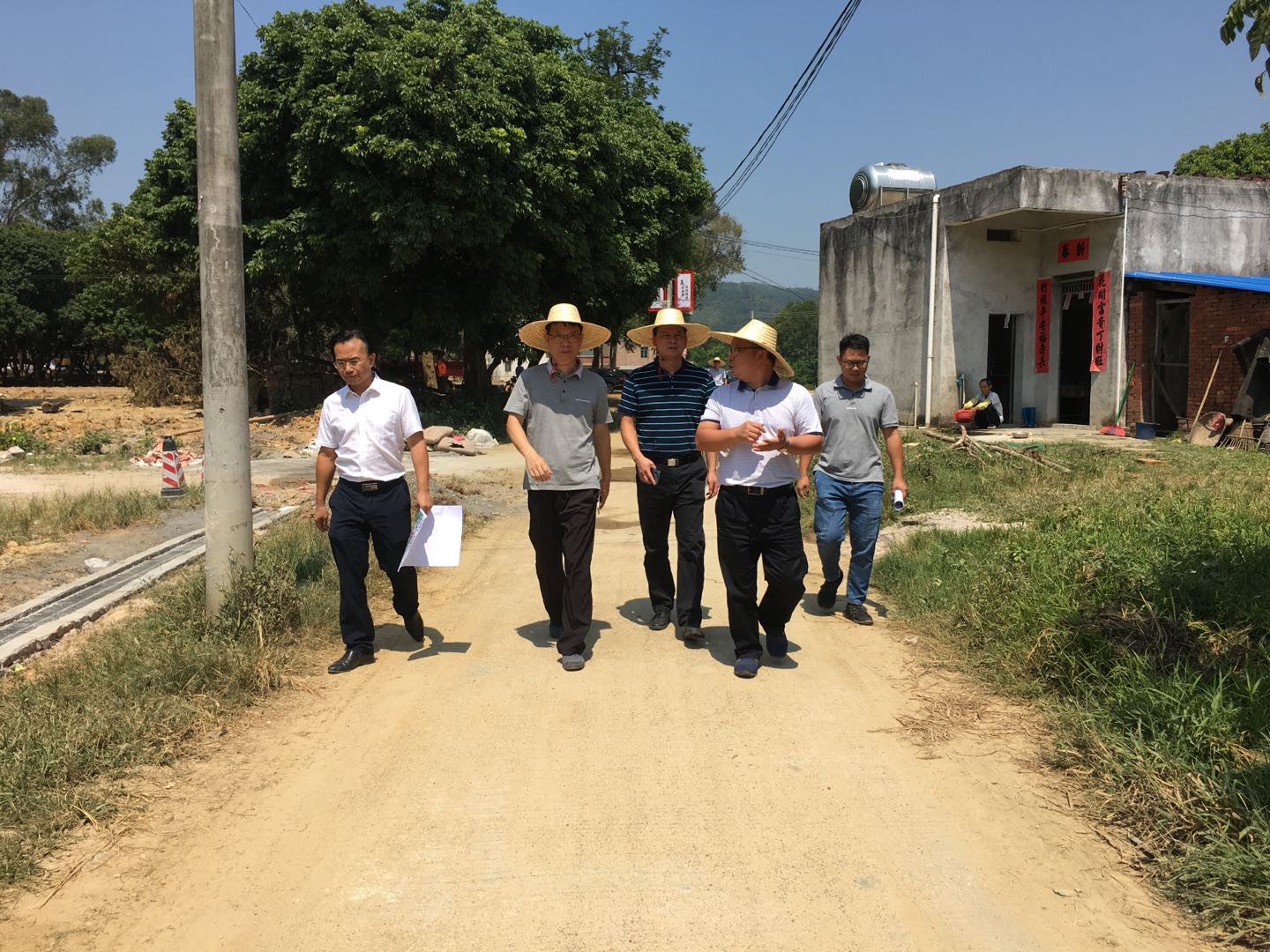 市委副书记市长罗永雄率队到船步镇调研