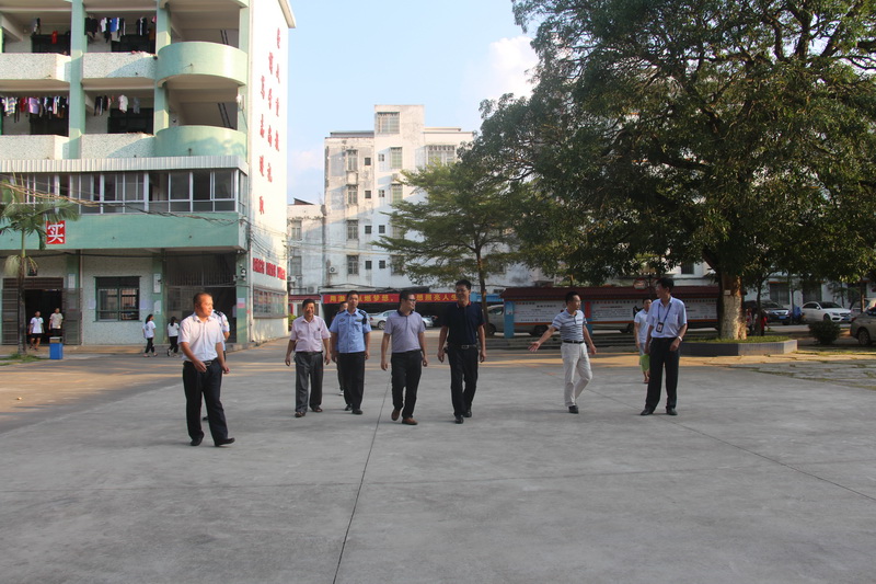 罗定市船步中学2019/9/11