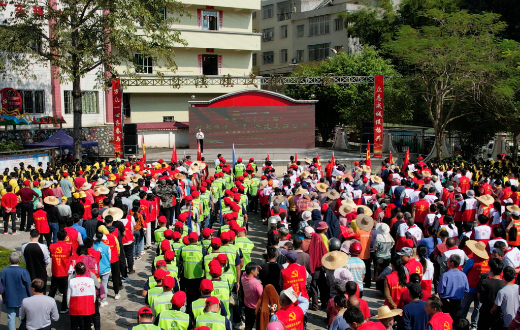 以头号力度推进头号工程罗定市榃滨镇政企联动一体推进人居环境整治