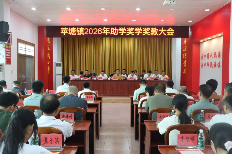 149edbc0d3c56bbeab0e0f14ffa0f300.jpg